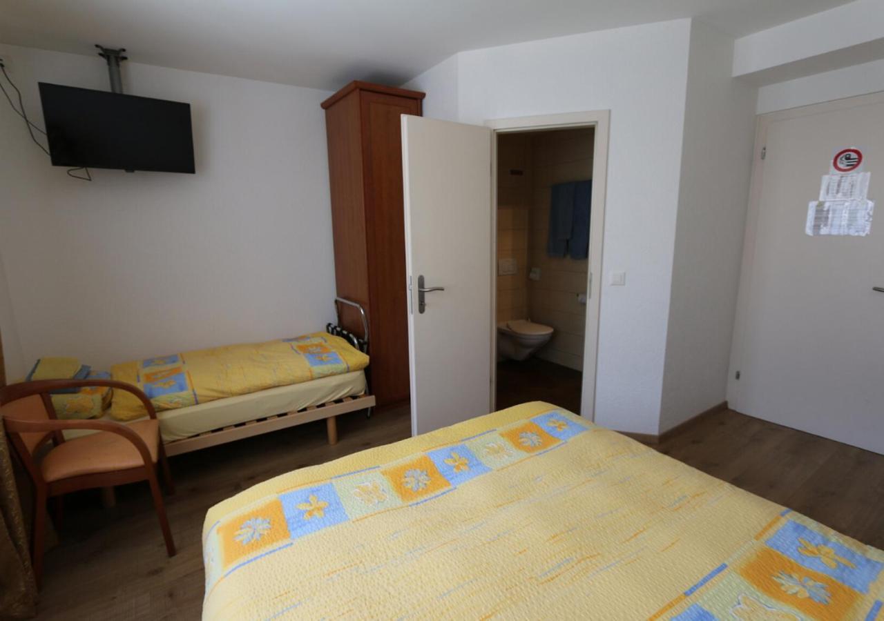 וילנב Hotel Du Quai מראה חיצוני תמונה